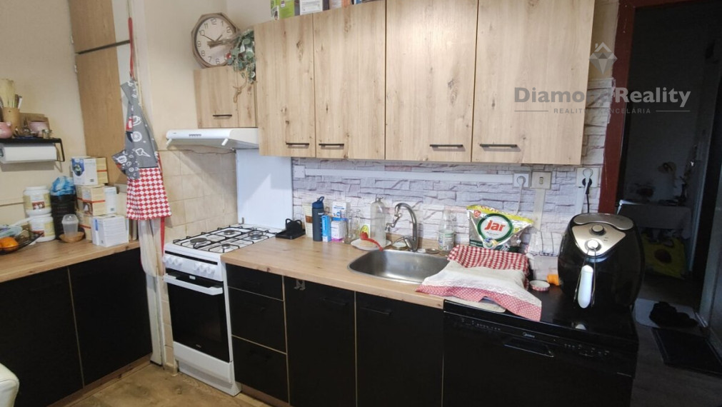 Na predaj 3 izbový byt v centre mesta  Sabinovska ul. Prešov