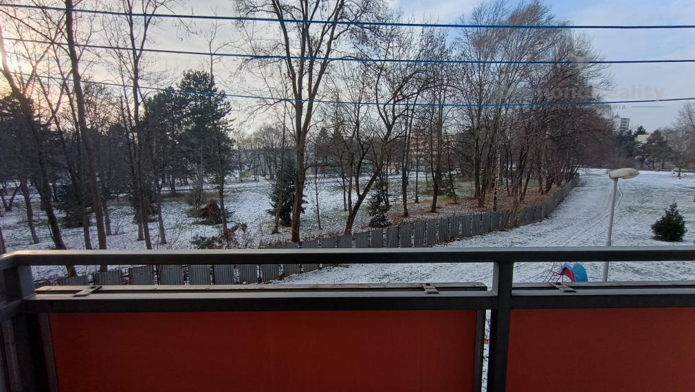 Ideálne rodinné bývanie v Nitre – 3-izbový byt na Tribečskej ulici