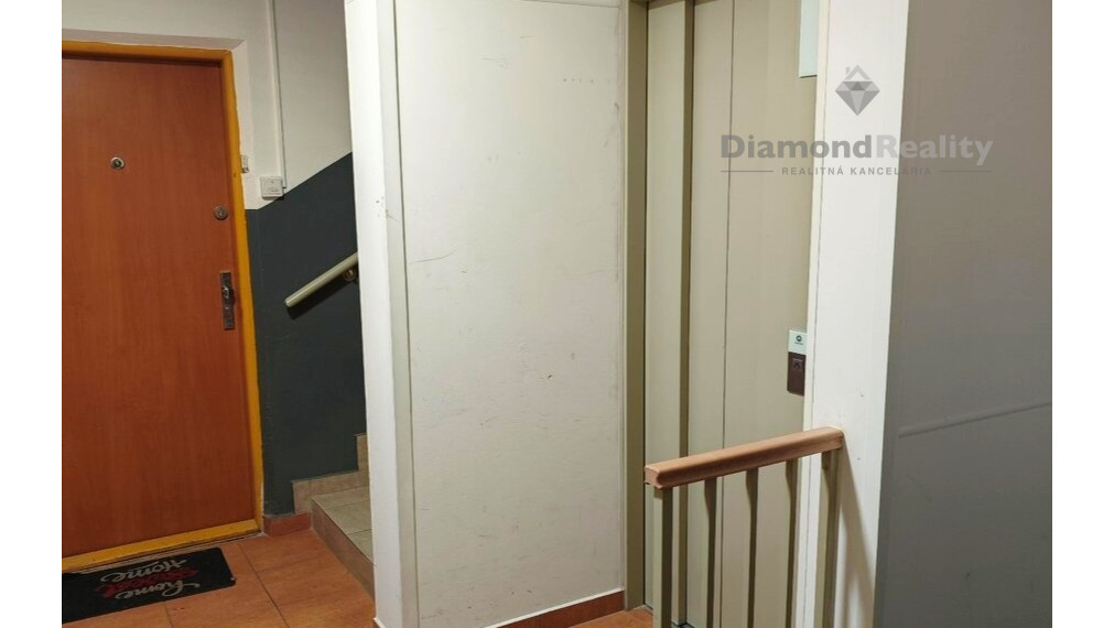 Na predaj 2 izbový byt, Tr. SNP, Košice Západ, Terasa,