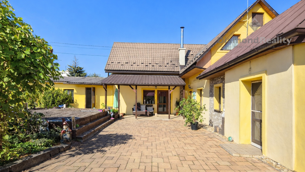 Na predaj priestranný rodinný dom, Valaliky, Košice - okolie