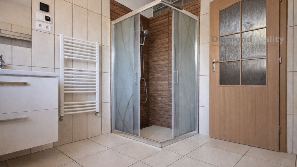 Na predaj priestranný rodinný dom, Valaliky, Košice - okolie