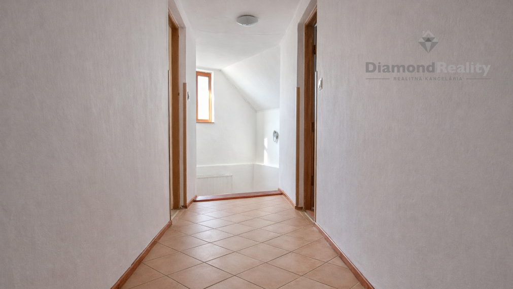 Na predaj priestranný rodinný dom, Valaliky, Košice - okolie