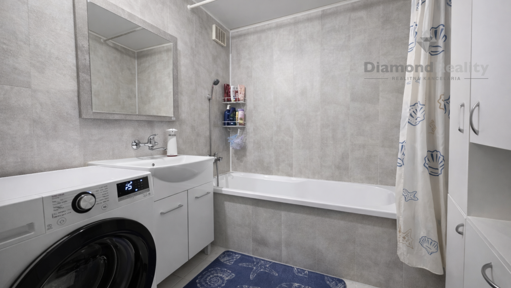 Na predaj 3 izbový byt na ulici Berlínska, Košice - Sídlisko Ťahanovce