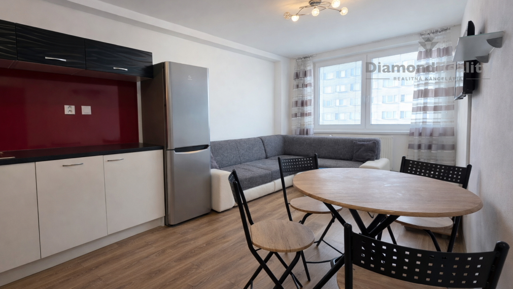 NA PREDAJ 2 - IZBOVÝ BYT V MESTSKEJ ČASTI ŠACA, ULICA UČŇOVSKÁ