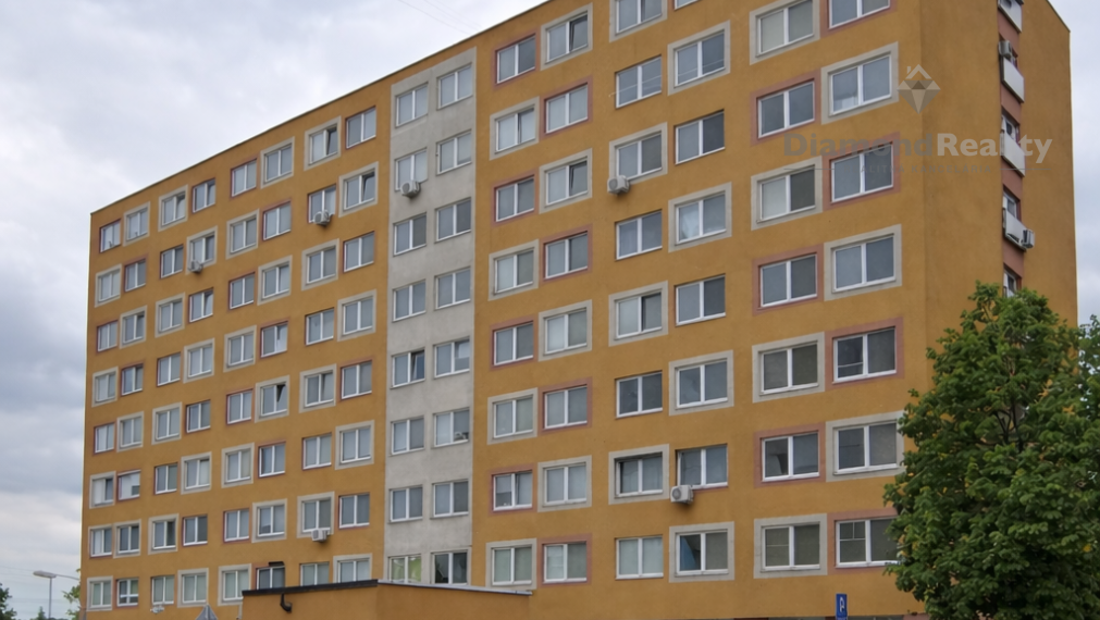 NA PREDAJ 2 - IZBOVÝ BYT V MESTSKEJ ČASTI ŠACA, ULICA UČŇOVSKÁ