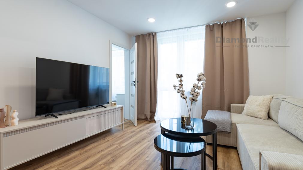 Na predaj 1,5 izbový byt po kompletnej rekonštrukcii, Sofijska ulica, Košice - Sídlisko Ťahanovce