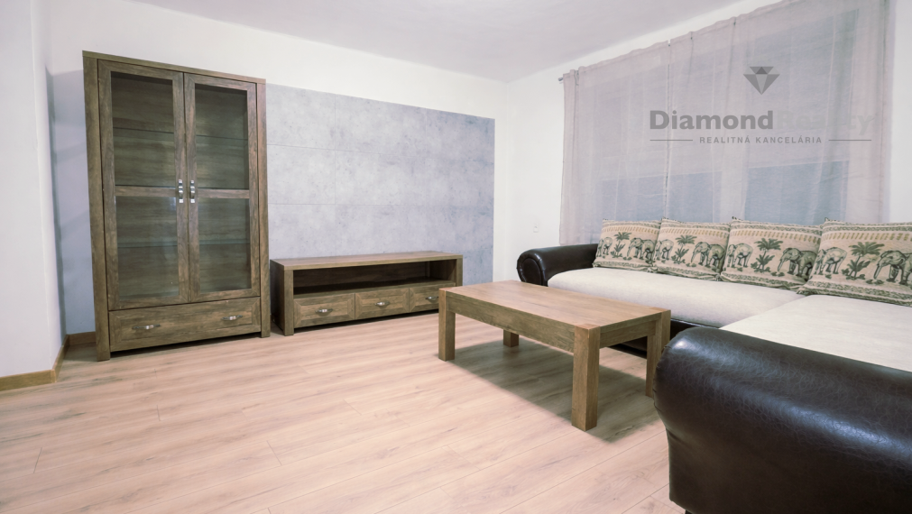 NA PRENÁJOM 2-IZBOVÝ BYT NA ULICI ŽELEZIARENSKÁ, KOŠICE - SEVER