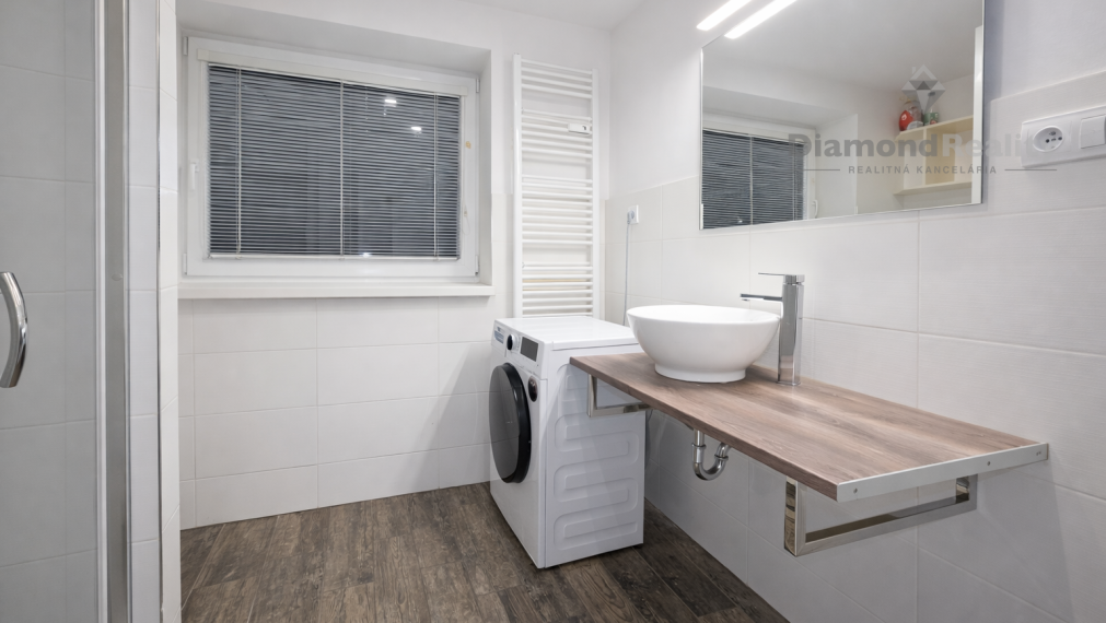 NA PRENÁJOM 2-IZBOVÝ BYT NA ULICI ŽELEZIARENSKÁ, KOŠICE - SEVER