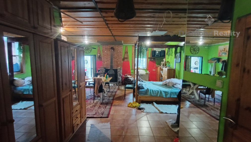 Na predaj  rodinný dom v malebnej obci Svätoplukovo