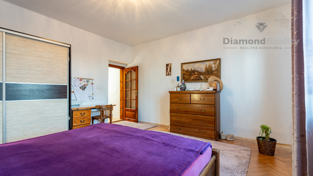 NA PREDAJ DVOJPODLAŽNÝ RODINNÝ DOM LEN 15 KM OD KOŠÍC | POZEMOK 1 501 m2 | NIŽNÁ MYŠĽA