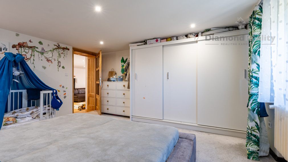 NA PREDAJ DVOJPODLAŽNÝ RODINNÝ DOM LEN 15 KM OD KOŠÍC | POZEMOK 1 501 m2 | NIŽNÁ MYŠĽA