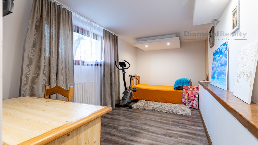 NA PREDAJ DVOJPODLAŽNÝ RODINNÝ DOM LEN 15 KM OD KOŠÍC | POZEMOK 1 501 m2 | NIŽNÁ MYŠĽA