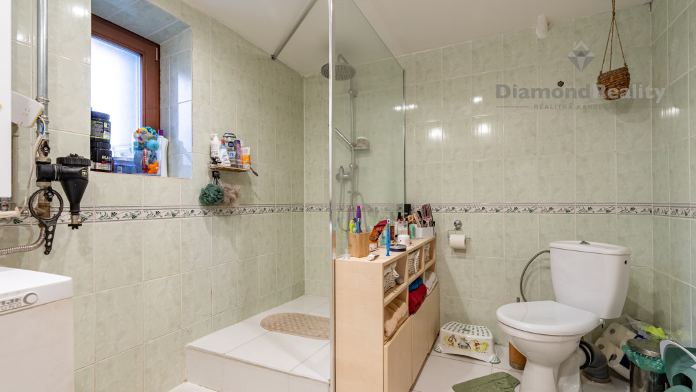 NA PREDAJ DVOJPODLAŽNÝ RODINNÝ DOM LEN 15 KM OD KOŠÍC | POZEMOK 1 501 m2 | NIŽNÁ MYŠĽA