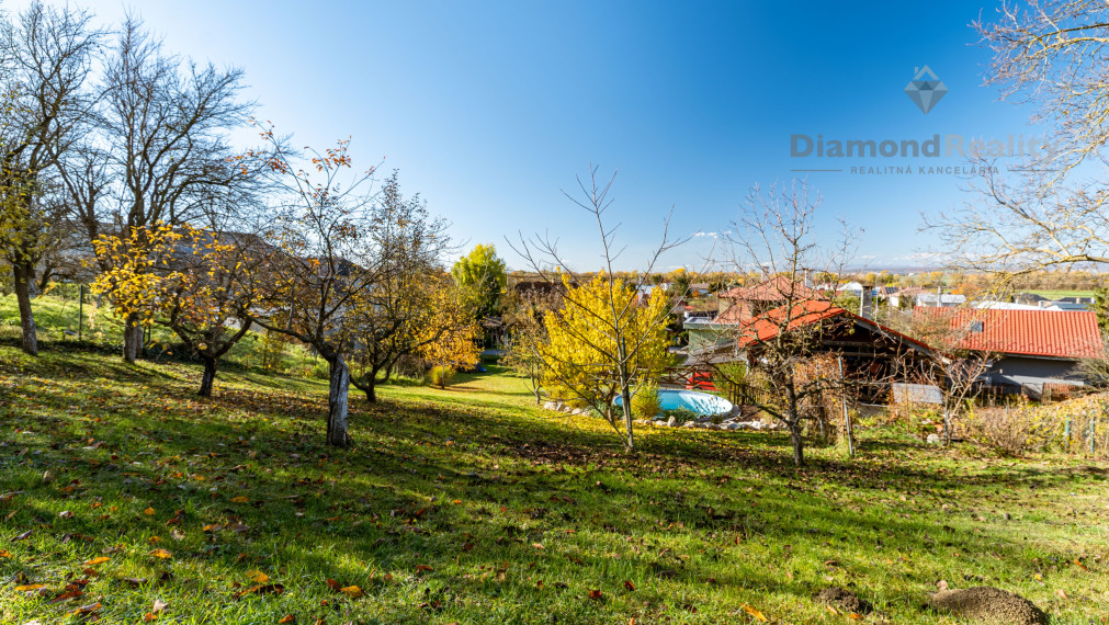 NA PREDAJ DVOJPODLAŽNÝ RODINNÝ DOM LEN 15 KM OD KOŠÍC | POZEMOK 1 501 m2 | NIŽNÁ MYŠĽA