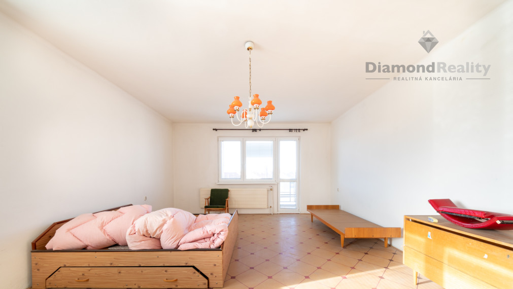 Bývajte a podnikajte v malebnej obci v centre obce Výčapy-Opatovce