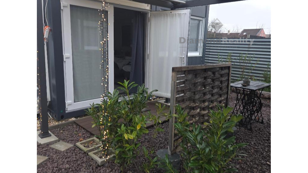 Na prenájom: Moderný domček v štýle Tiny House – Nitra