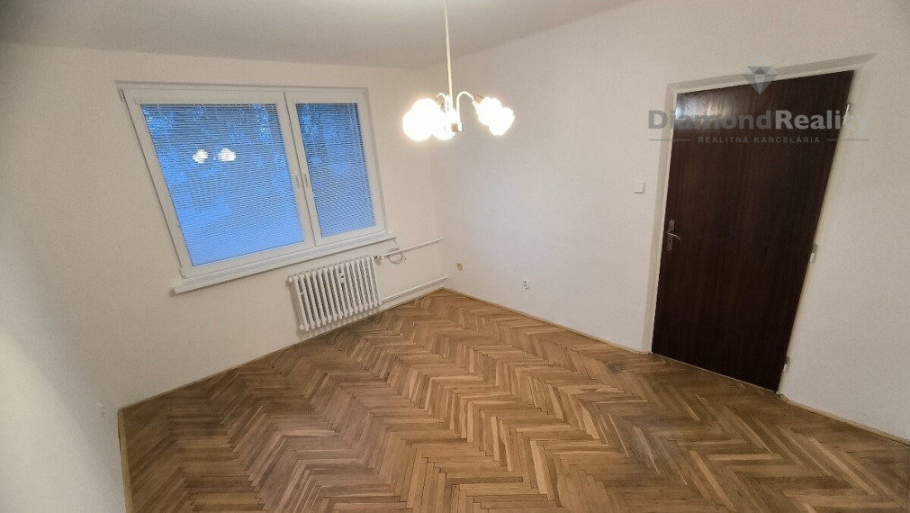 Na predaj čiast. prerobený 1 izbový byt, Teplická, Piešťany