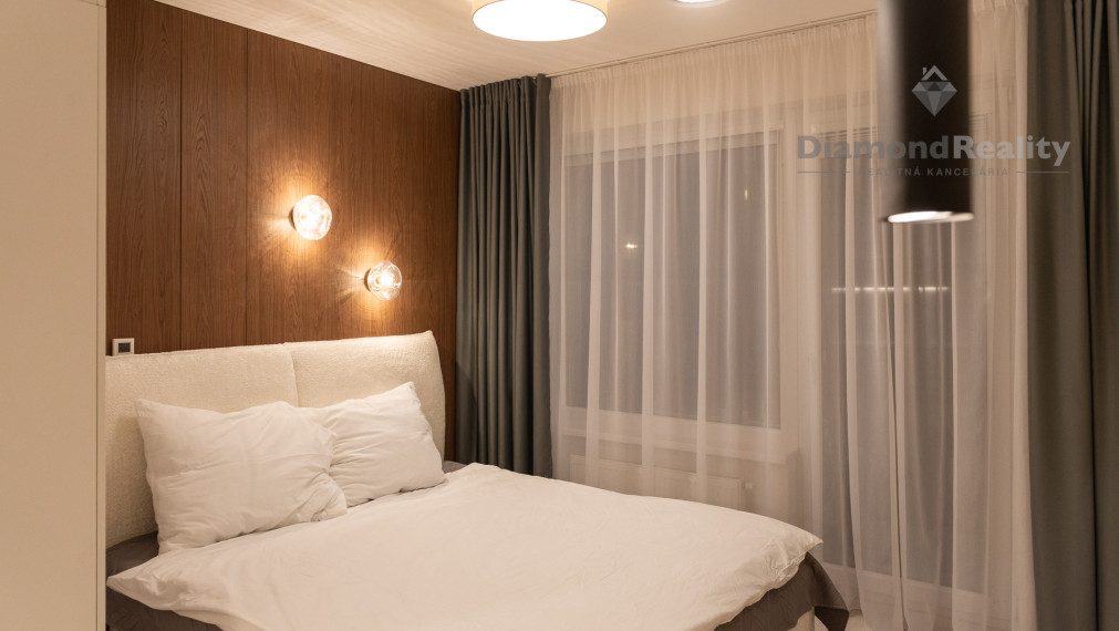 TOP ! REZIDENCIA PRI RADNICI, Novostavba 1-izb.byt, loggia, pivnica