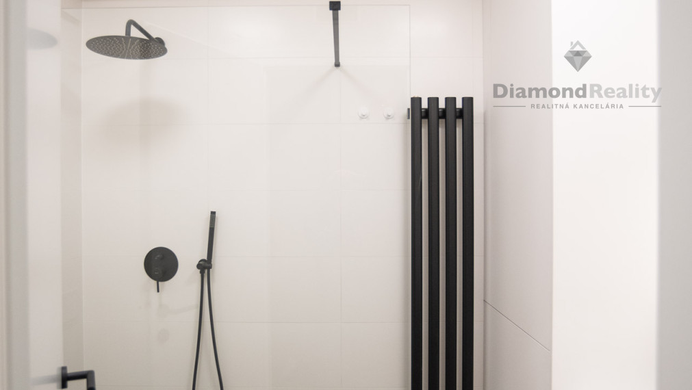 TOP ! REZIDENCIA PRI RADNICI, Novostavba 1-izb.byt, loggia, pivnica