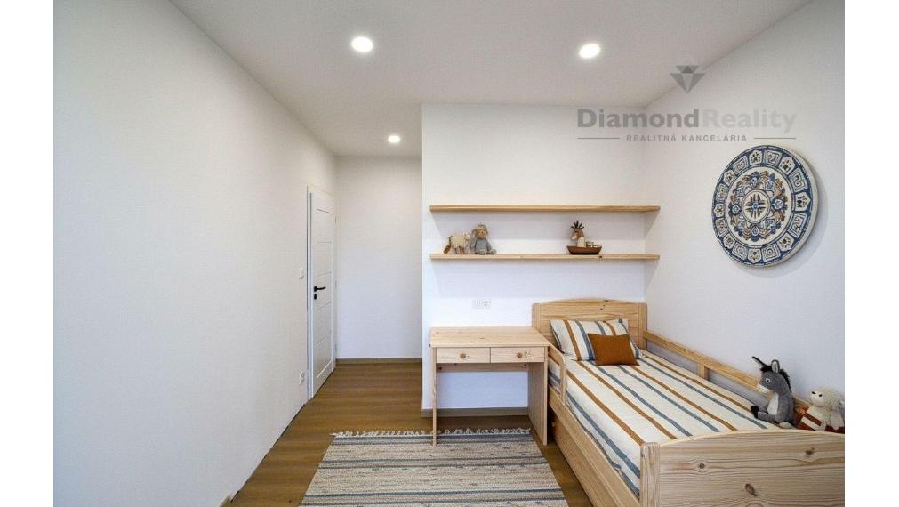 TOP Skolaudovaný RD NOVOSTAVBA Košice-Čaňa, VIDEO