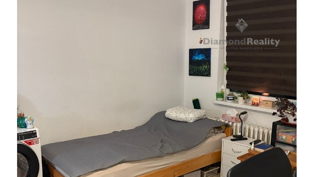 Na prenájom zariadená garsonka balkón, Clementisova, Trnava