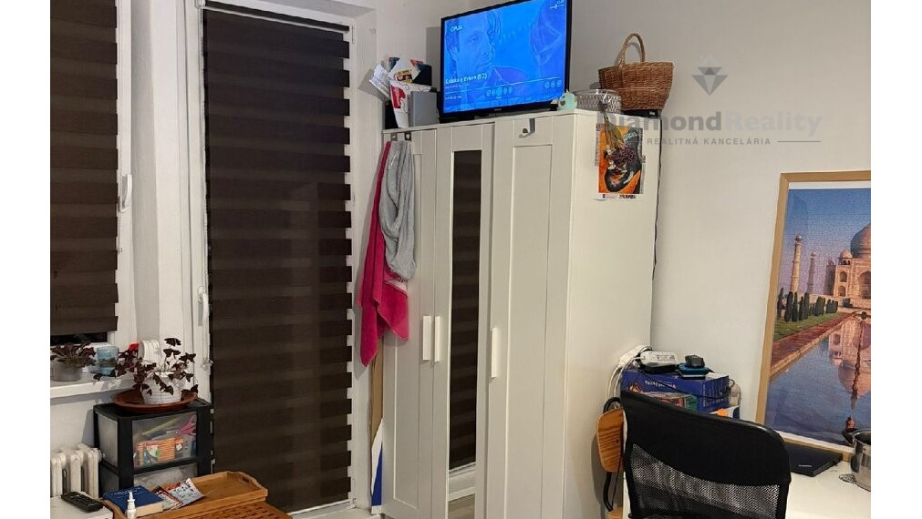 Na prenájom zariadená garsonka balkón, Clementisova, Trnava.