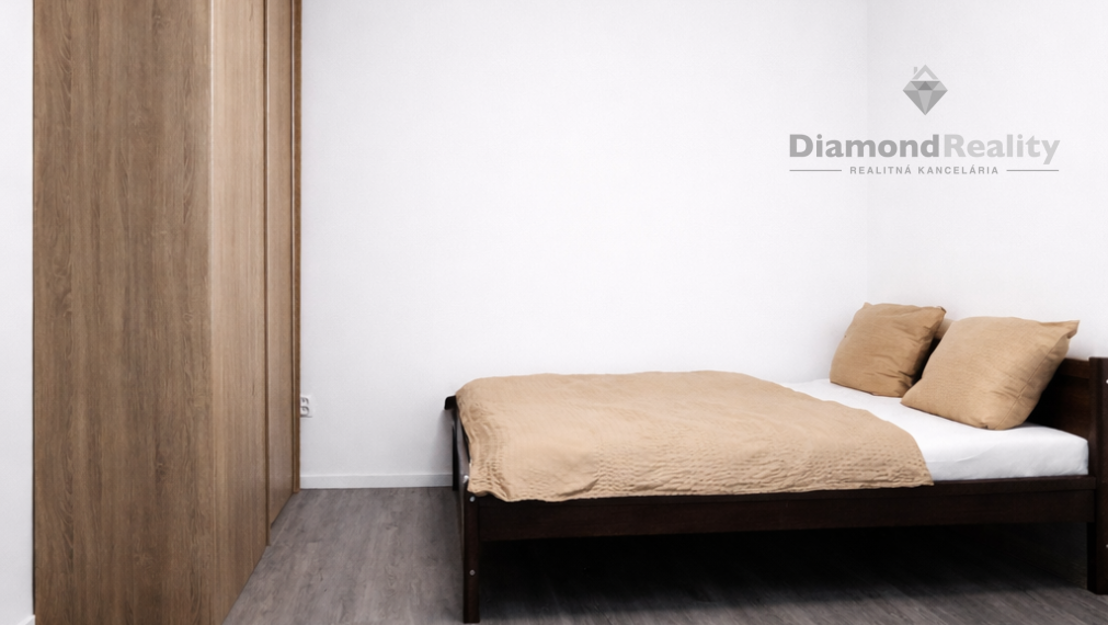 Na prenájom 1 izbový byt , Komenského ulici, Sever - Staré Mesto, Košice