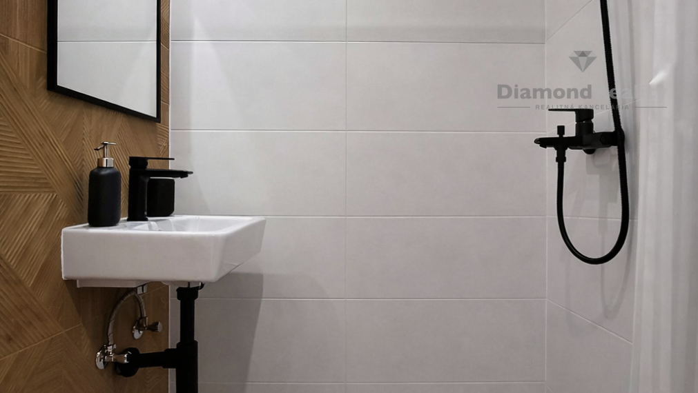 Na prenájom 1 izbový byt , Komenského ulici, Sever - Staré Mesto, Košice