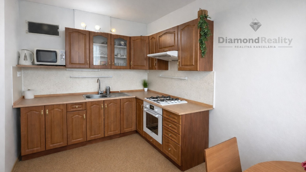 3-izbový byt pražského typu s lodžiou | Čingovská ulica – Nad Jazerom, Košice