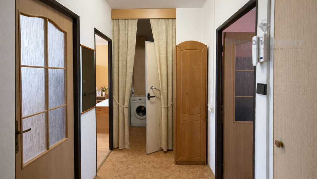 3-izbový byt pražského typu s lodžiou | Čingovská ulica – Nad Jazerom, Košice