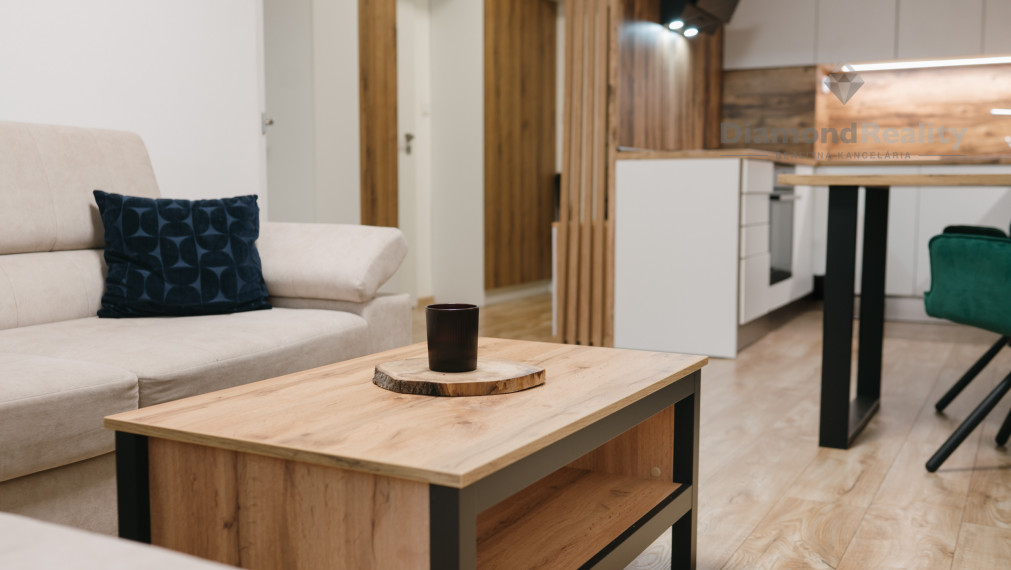 NA PREDAJ 2 IZBOVÝ BYT NA ULICI POPRADSKÁ ULICA, KOŠICE - ZÁPAD