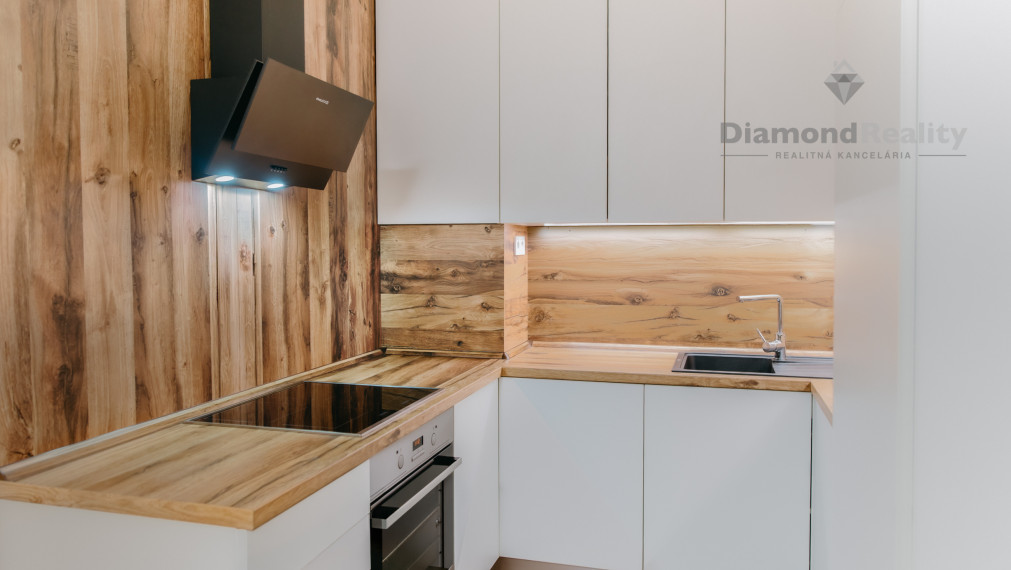 NA PREDAJ 2 IZBOVÝ BYT NA ULICI POPRADSKÁ ULICA, KOŠICE - ZÁPAD