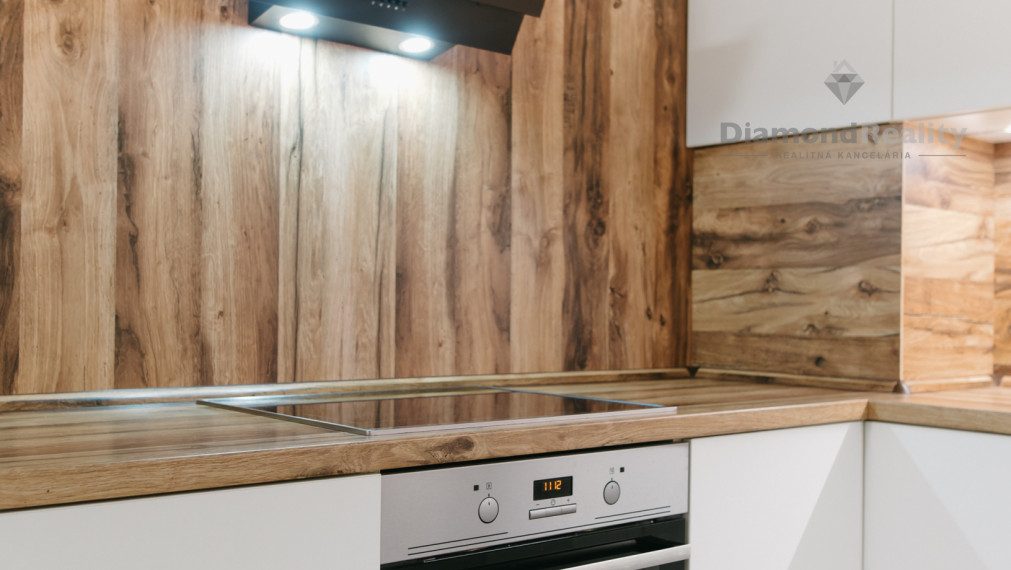 NA PREDAJ 2 IZBOVÝ BYT NA ULICI POPRADSKÁ ULICA, KOŠICE - ZÁPAD