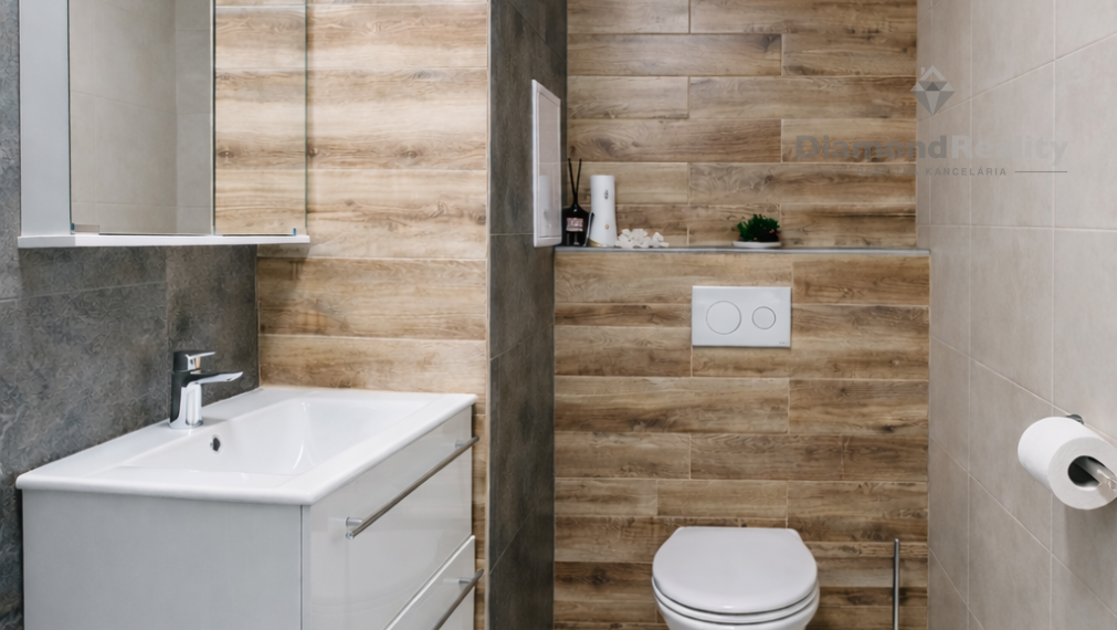 NA PREDAJ 2 IZBOVÝ BYT NA ULICI POPRADSKÁ ULICA, KOŠICE - ZÁPAD