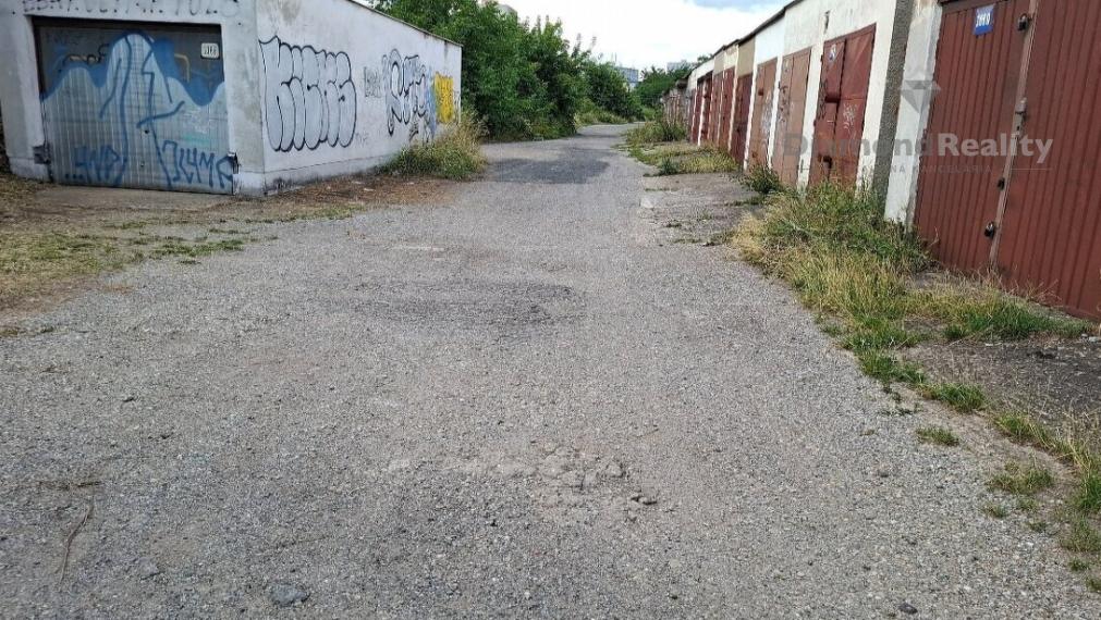 Na predaj garáž ,  Jarmočná ulica, Košice- JUH