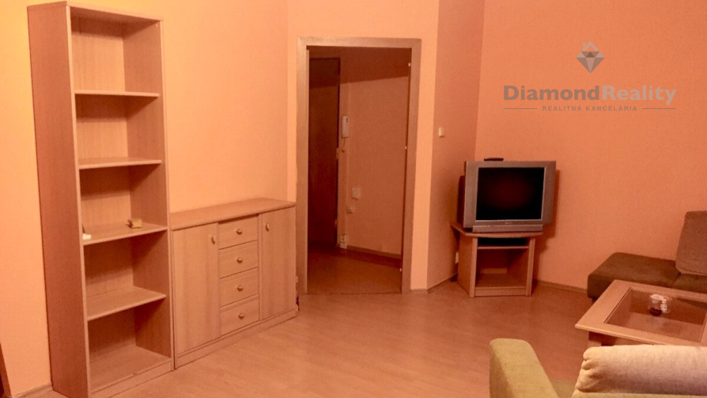 Na predaj 2 izbový byt, Rožňavská ulica, Košice  – Západ