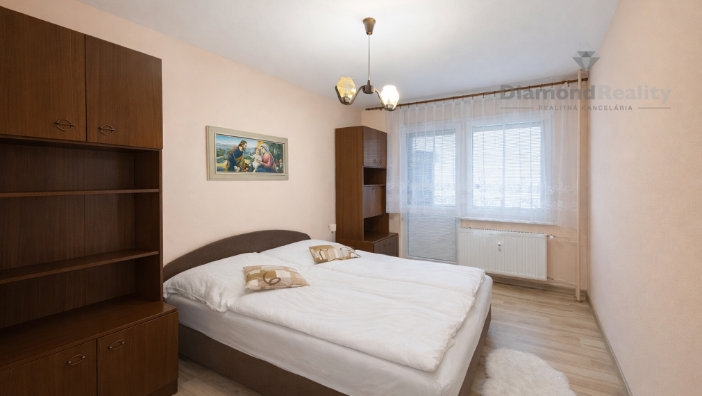 3 izbový byt po rekonštrukcii, Prešov – Šváby, Lomnická ulica, 76 m²