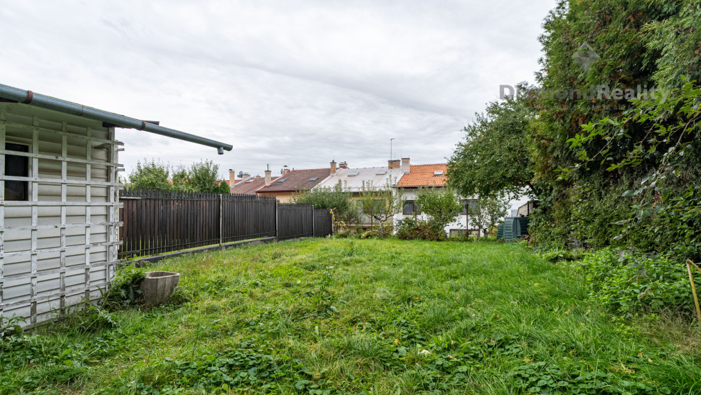 NA PRENÁJOM SAMOSTATNÁ IZBA V BYTOVEJ JEDNOTKE