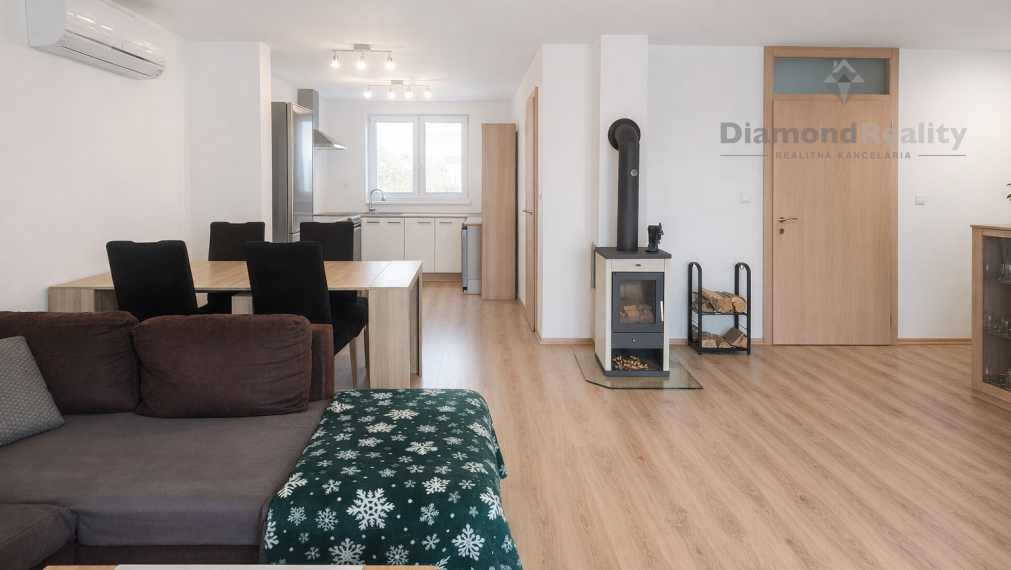 Na predaj moderný rodinný dom - Ďurďošík