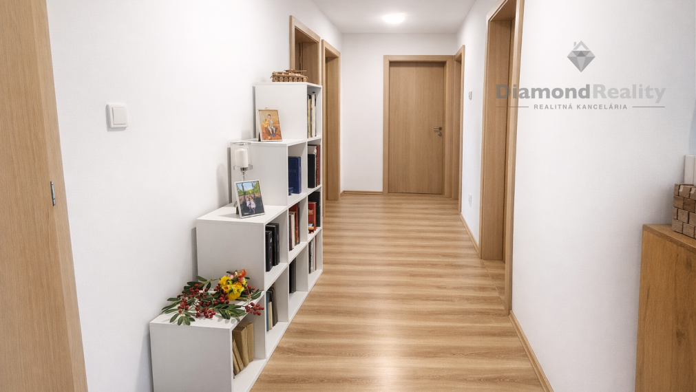 Na predaj moderný rodinný dom - Ďurďošík