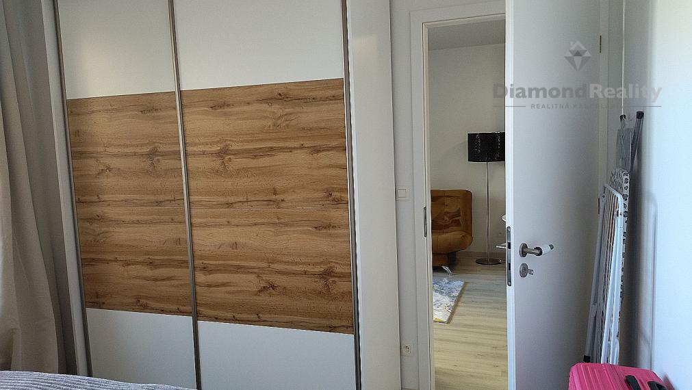 Na prenájom 2 izbový byt, balkón, novostavba, Arboria Trnava.