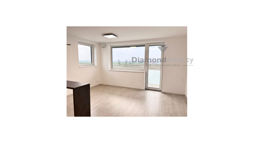 Na prenájom nový 2 izbový byt, balkón, Anna Park, Miloslavov