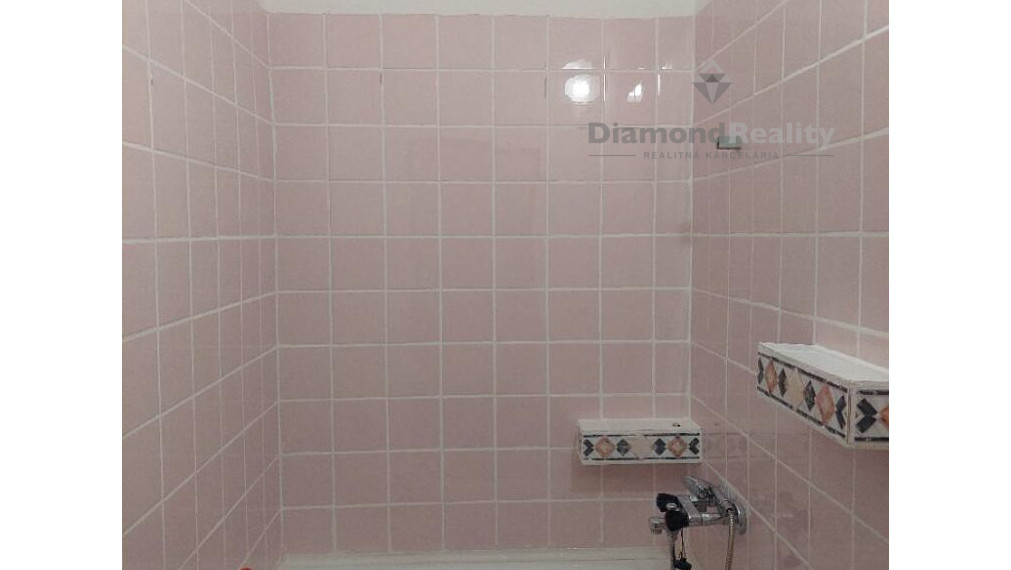 Na prenájom 1 izbový byt s balkónom, Pod Beranom, Hlohovec