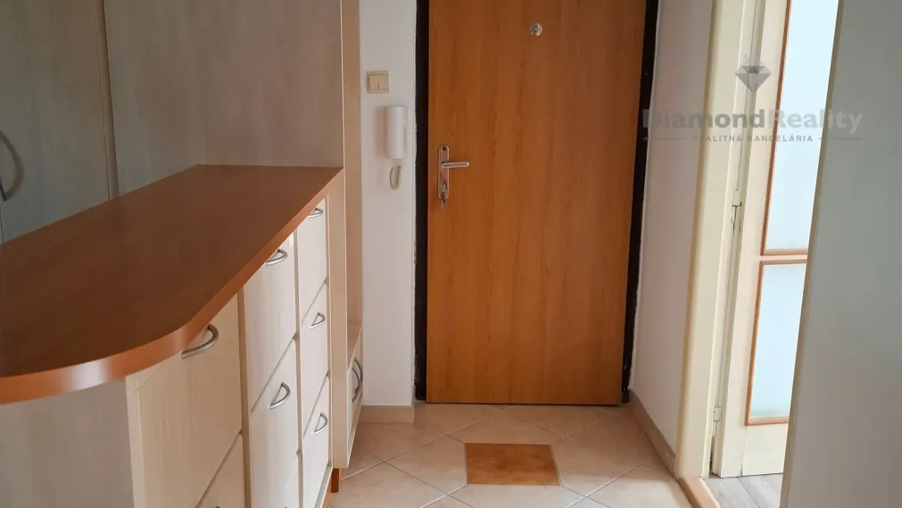 Na prenájom: príjemný 3-izbový byt v centre Nitry – Staré Mesto, Za Ferenitkou