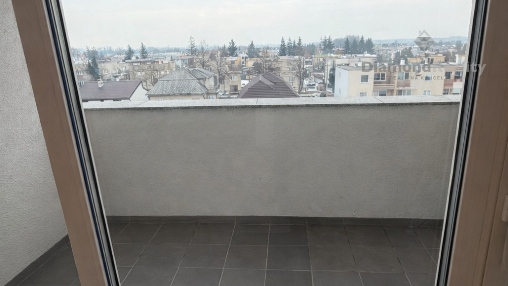 NA PREDAJ MODERNÝ 1,5 IZBOVÝ BYT V ZABÝVANEJ NOVOSTAVBE