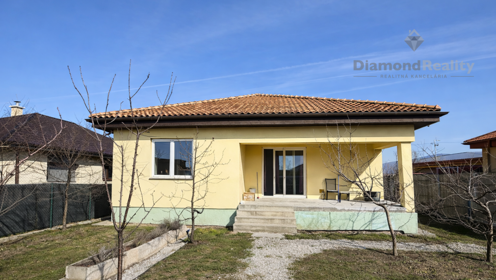 REZERVOVANÉ - Rodinný dom Čaňa