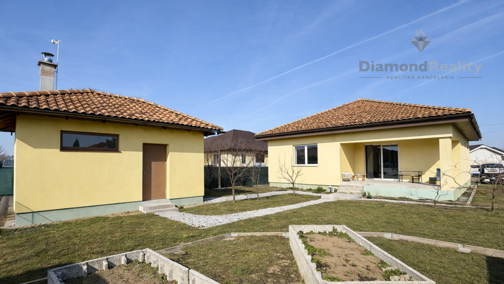 REZERVOVANÉ - Rodinný dom Čaňa
