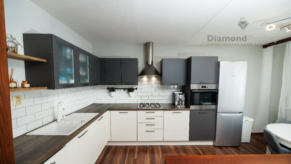 Na predaj 3 izbový byt , Krosnianska, Košice III.