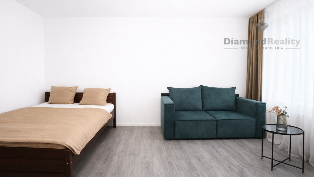 Na prenájom 1 izbový byt , Komenského ulici, Sever - Staré Mesto, Košice