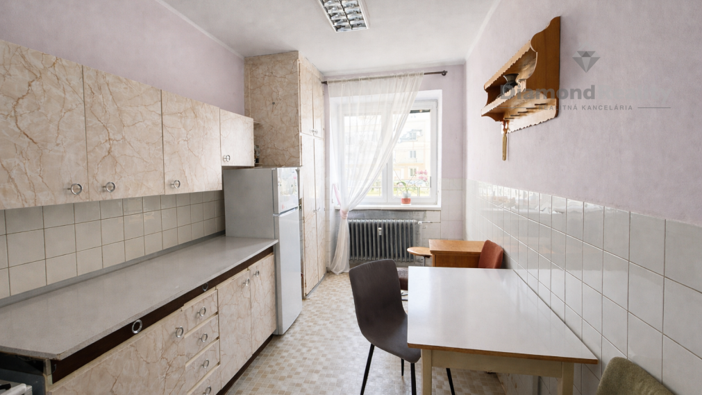 2 izbový tehlový byt s predzáhradkou v centre mesta – Zimná ulica, Košice – Staré Mesto